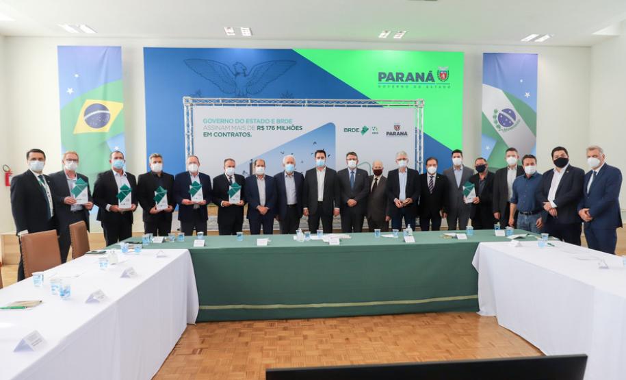 BRDE libera R$ 176 milhões em financiamento para melhorias em cooperativas paranaenses