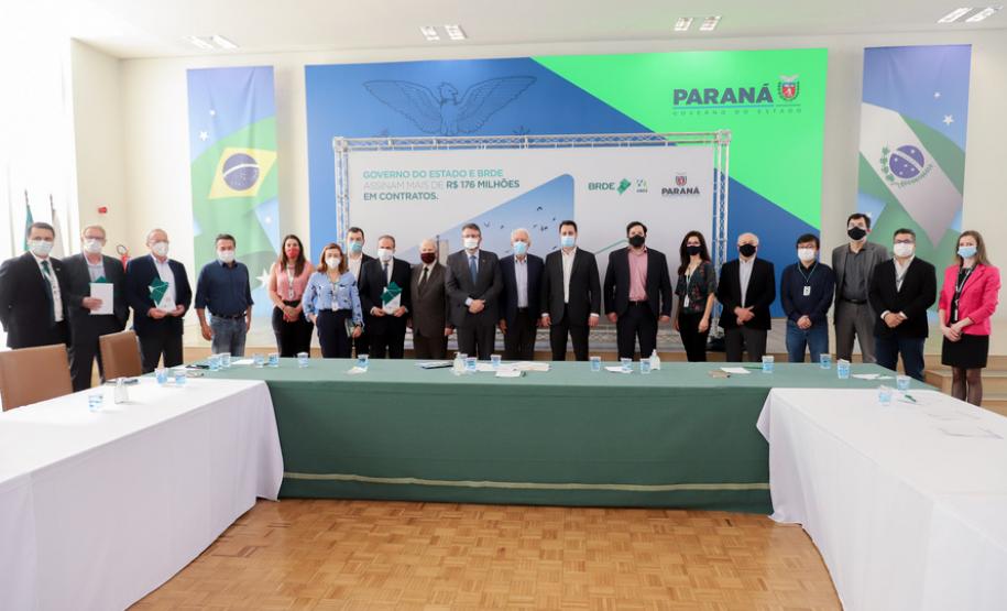 BRDE libera R$ 176 milhões em financiamento para melhorias em cooperativas paranaenses