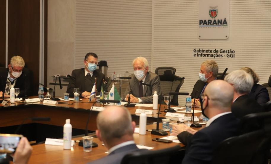 Paraná e Israel assinam cooperação para intercâmbios de tecnologia e agroecologia