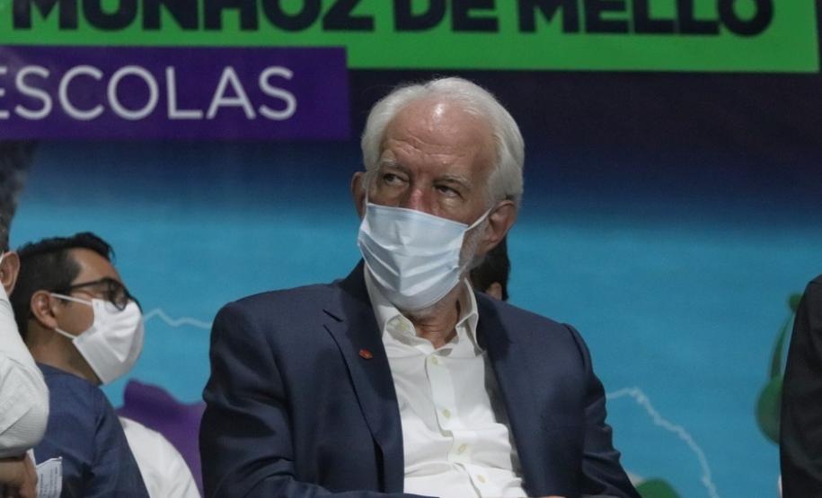 Moradores de Munhoz de Mello recebem nova unidade do programa Meu Campinho