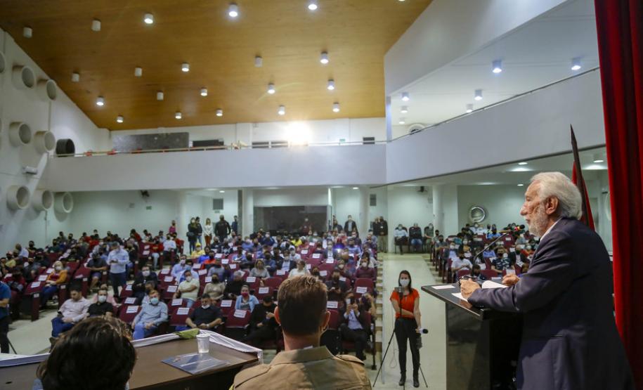 Piana inaugura UPA de Palmas, que recebeu R$ 837 mil do Estado em equipamentos