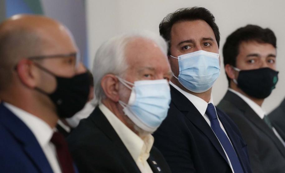 Governador participa da posse de André Giamberardino como defensor público-geral do Paraná