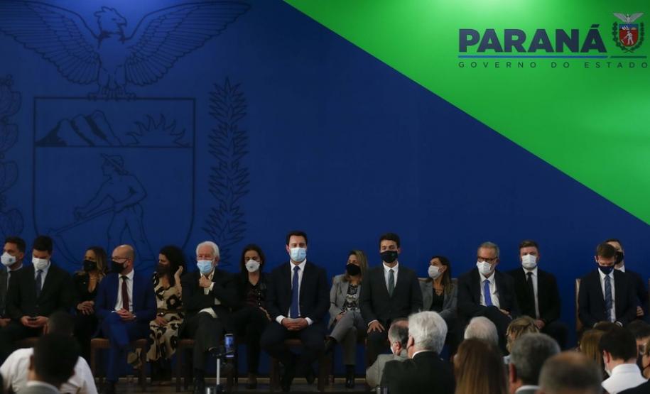 Governador participa da posse de André Giamberardino como defensor público-geral do Paraná