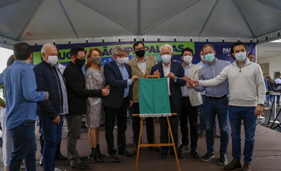 Piana inaugura UPA de Palmas, que recebeu R$ 837 mil do Estado em equipamentos