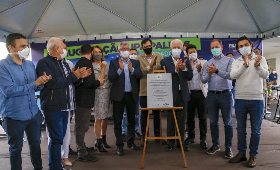 Piana inaugura UPA de Palmas, que recebeu R$ 837 mil do Estado em equipamentos