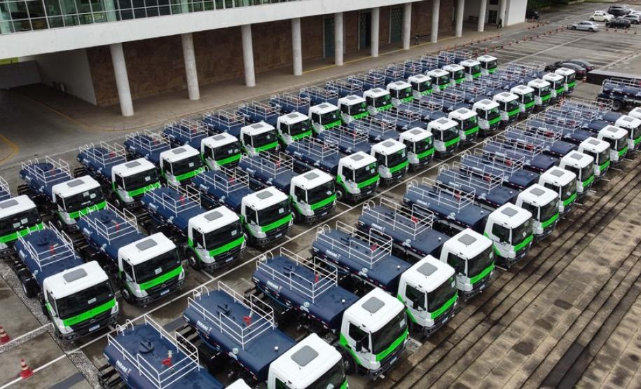 Caminhões-pipa vão reforçar combate a incêndio, abastecimento e limpeza urbana em 46 municípios