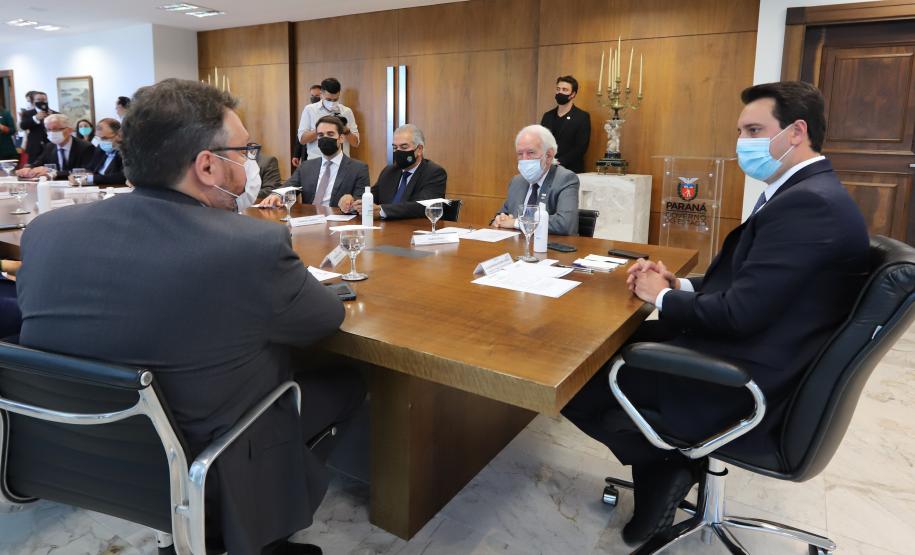 Governadores do Codesul empossam nova diretoria do BRDE