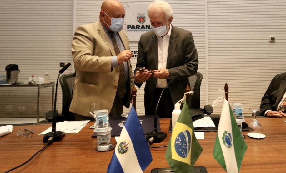 Parcerias e investimentos pautam encontro do vice-governador com cônsul-geral do Japão