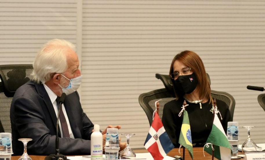 Paraná e República Dominicana estudam cooperação na área do meio ambiente