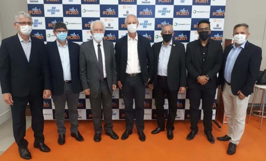 Governo do Paraná reafirma parceria com iniciativa privada para aumentar produção de pescados