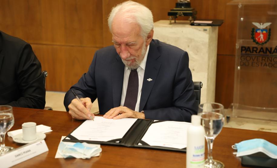 Com apoio do Estado, DAF confirma investimento de R$ 395 milhões em Ponta Grossa