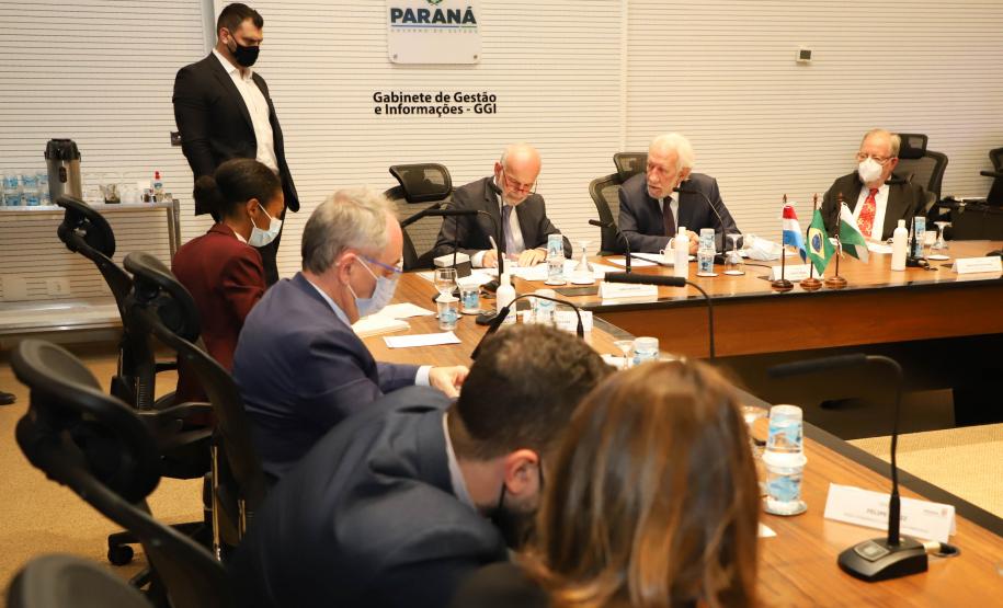 Paraná apresenta potenciais do Estado a uma comitiva de Luxemburgo