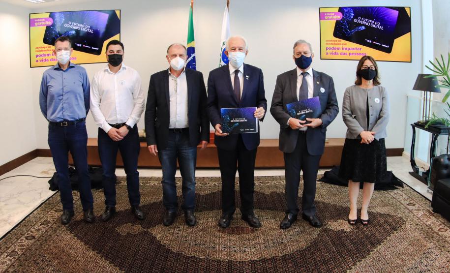 Celepar lança e-book sobre novas estratégias de governo digital com foco na melhoria dos serviços públicos