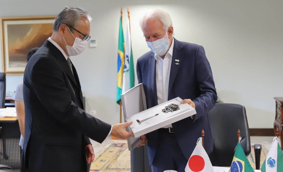 Vice-governador recebe novo presidente da Sumitomo e conhece plano de investimento de R$ 1 bilhão