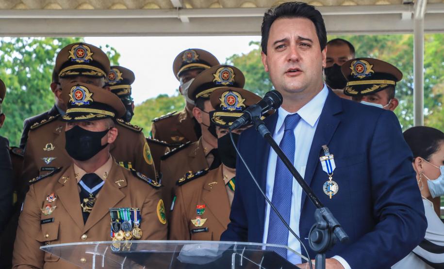 No aniversário da Academia do Guatupê, governador destaca evolução diária da PMPR