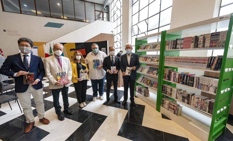 Biblioteca Pública recebe 792 mangás em celebração da amizade entre Japão e Paraná