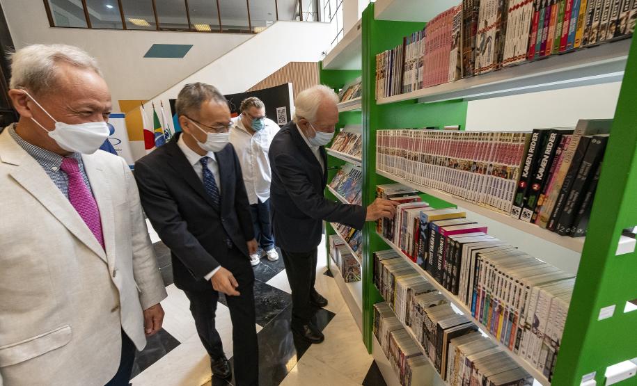 Biblioteca Pública recebe 792 mangás em celebração da amizade entre Japão e Paraná