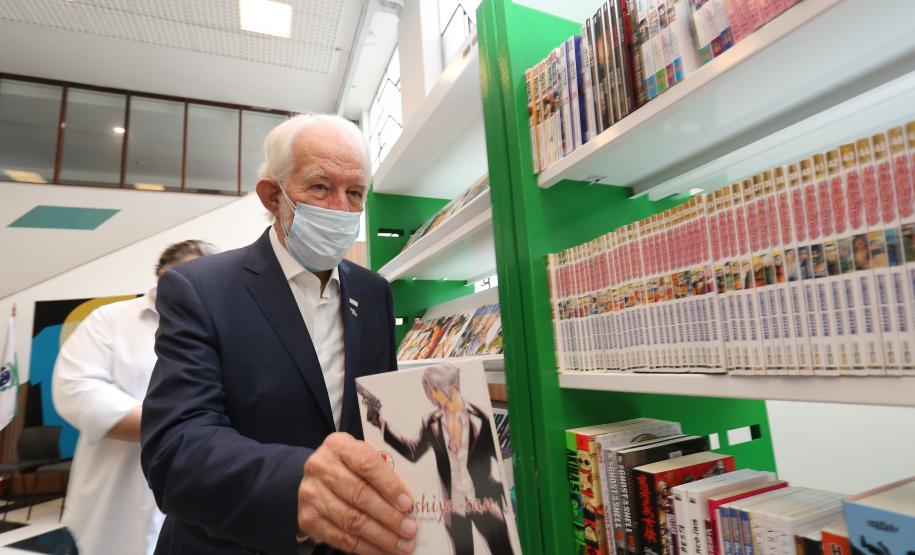 Biblioteca Pública recebe 792 mangás em celebração da amizade entre Japão e Paraná