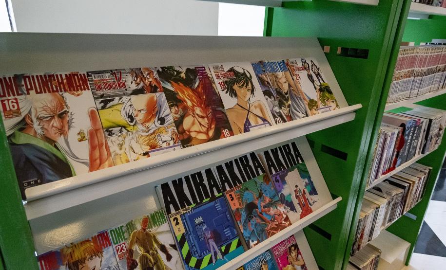 Biblioteca Pública recebe 792 mangás em celebração da amizade entre Japão e Paraná