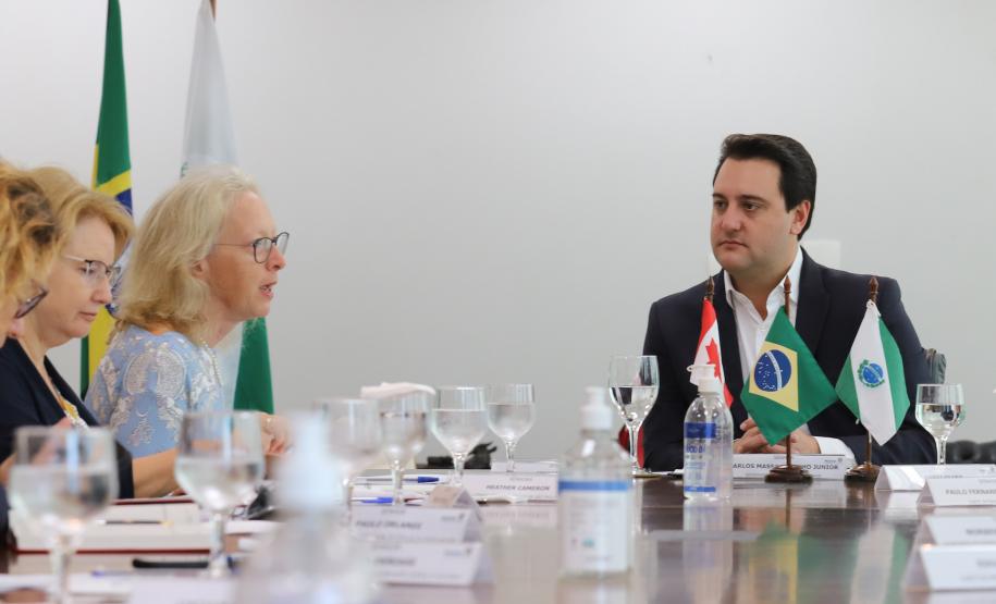 Paraná e Canadá confirmam interesse em expandir parcerias na agricultura e educação