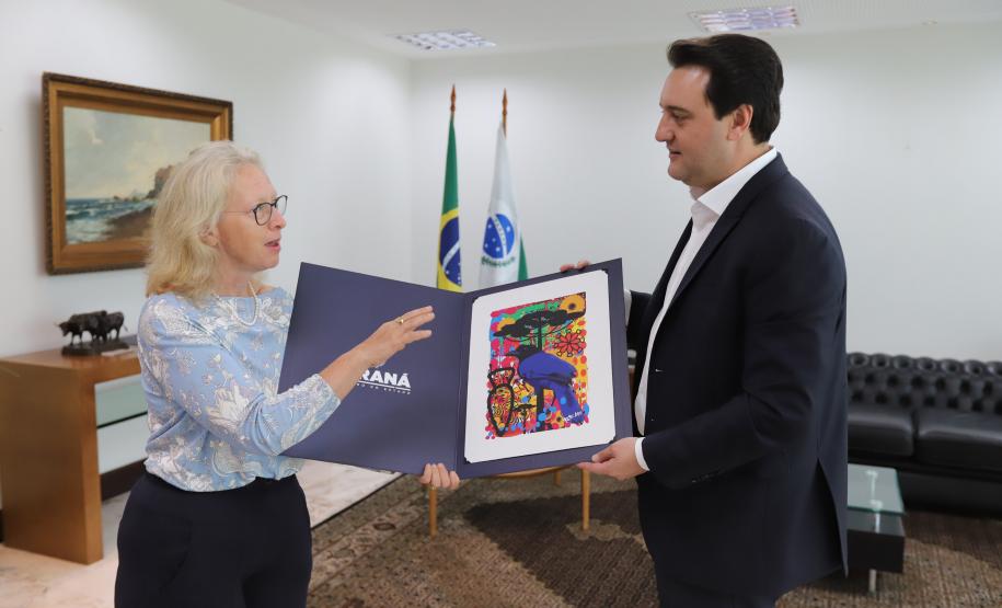 Paraná e Canadá confirmam interesse em expandir parcerias na agricultura e educação