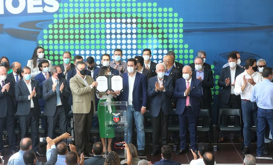 Estado investirá R$ 250 milhões em saúde nos municípios, maior pacote da história do Paraná