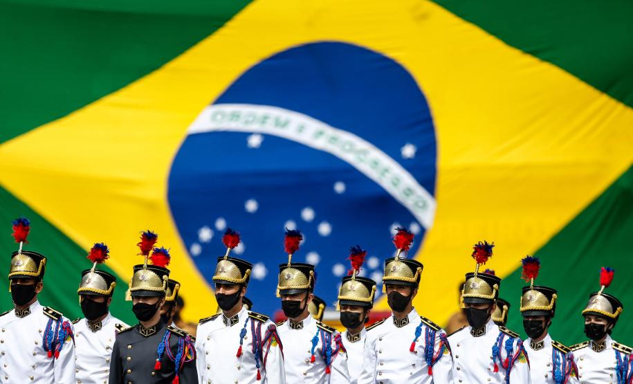 No aniversário da Academia do Guatupê, governador destaca evolução diária da PMPR