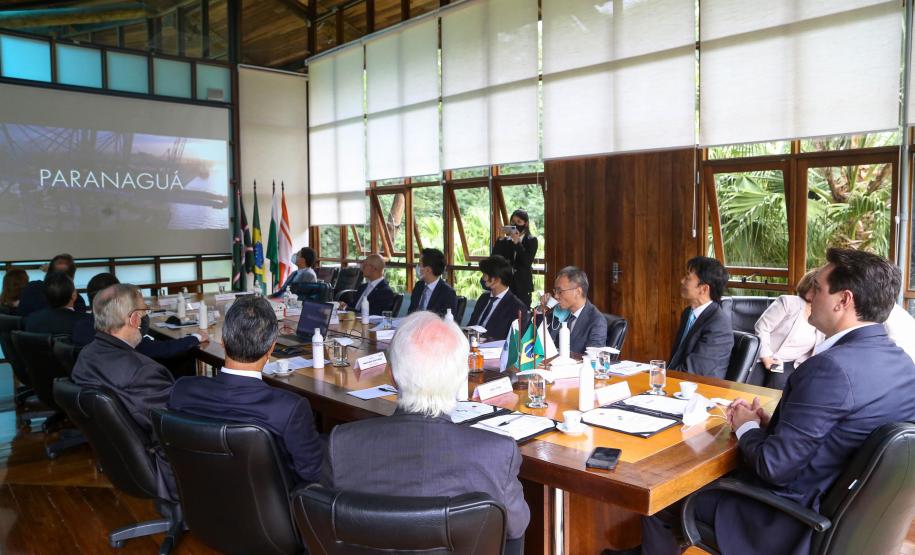 Em encontro com embaixador, governador manifesta intenção de exportar carne suína para o Japão