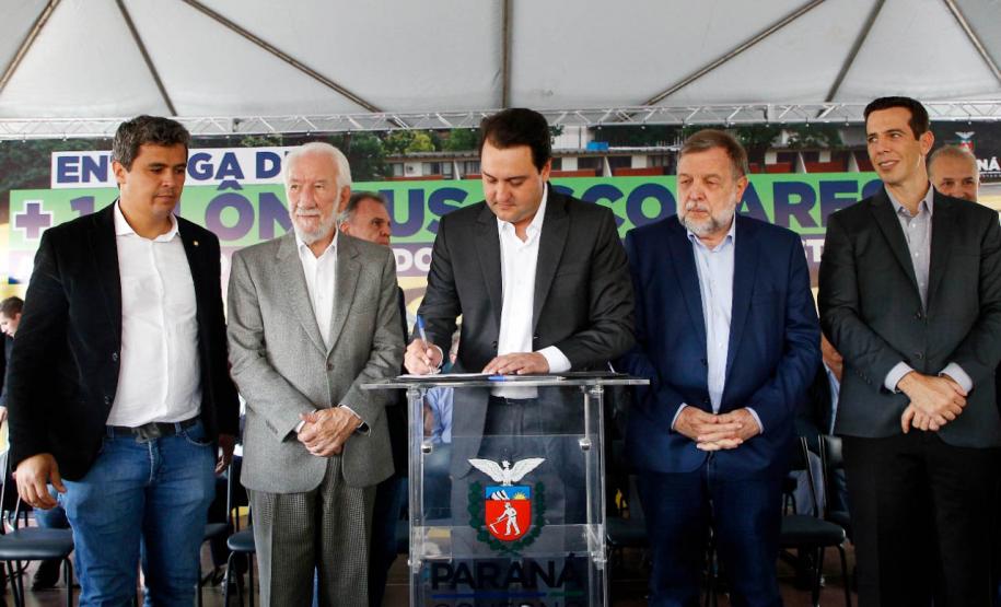 Ganhando o Mundo levará 100 alunos do Paraná para Nova Zelândia; inscrições estão abertas