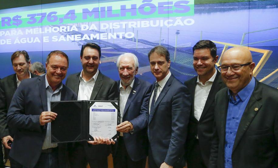 Com investimento de R$ 376,4 milhões em obras, Sanepar amplia atendimento em 12 cidades