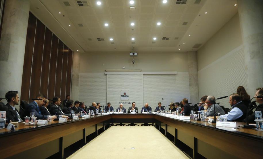 Com investimento de R$ 376,4 milhões em obras, Sanepar amplia atendimento em 12 cidades