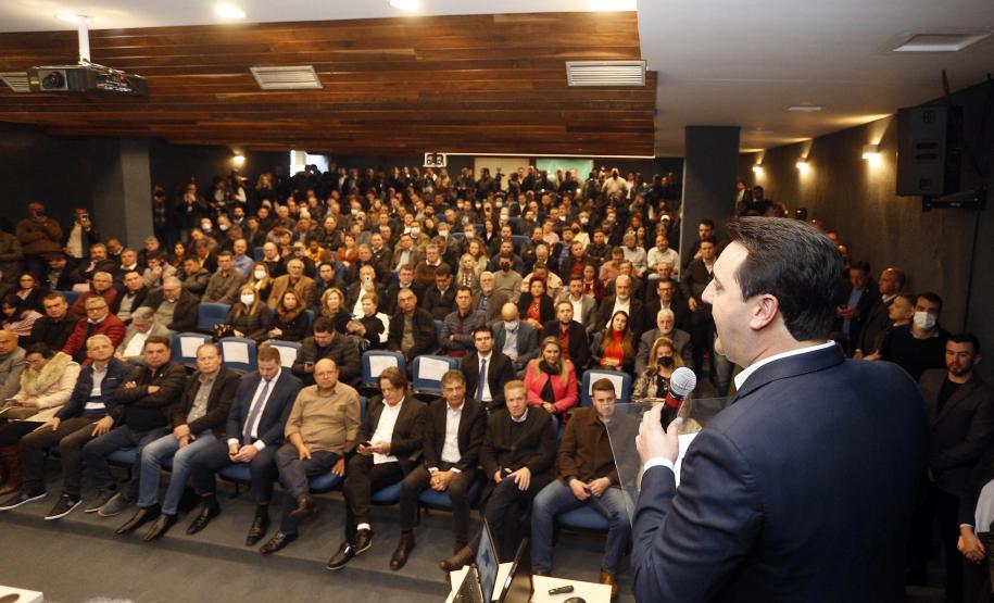 Governador ressalta importância da união com os municípios para o desenvolvimento do Paraná