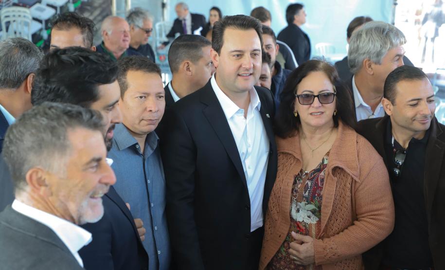 Municípios do Paraná recebem mais 208 caminhões do projeto Patrulha Ambiental