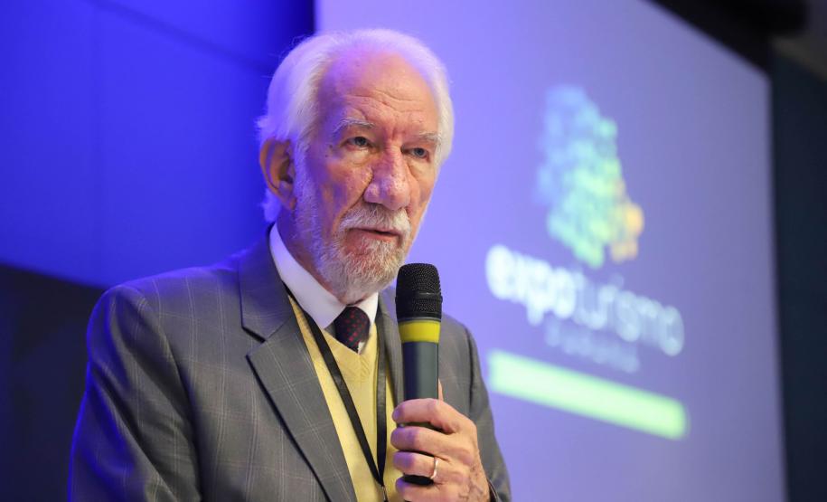 Governador em exercício destaca ações do Estado para expansão do setor na Expo Turismo