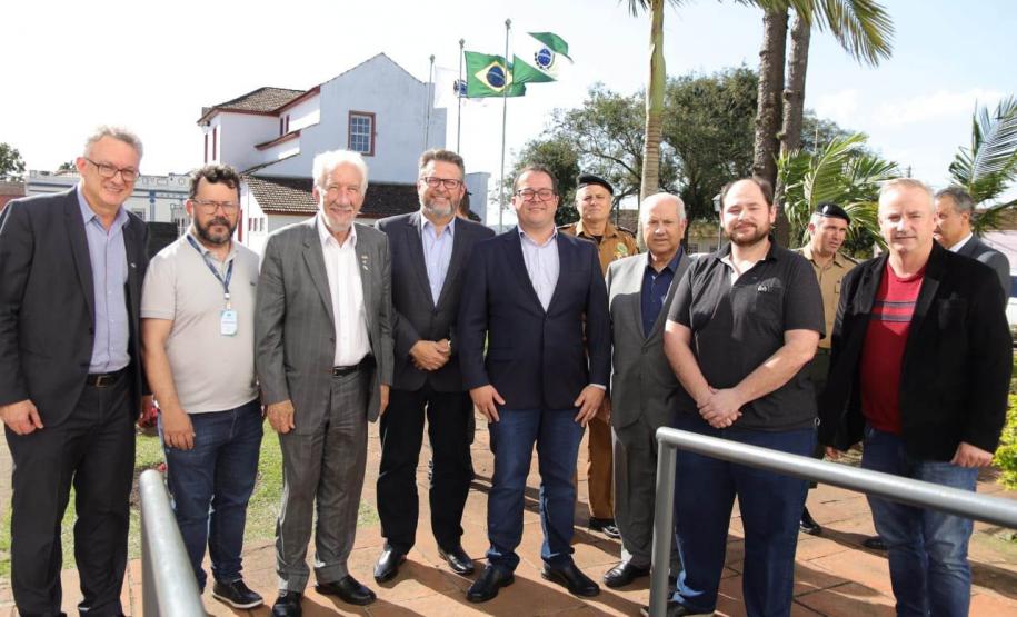 Estado e BRDE levam serviços para contribuir com a retomada econômica da Lapa