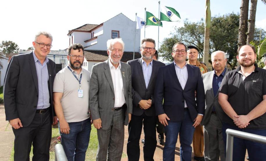 Estado e BRDE levam serviços para contribuir com a retomada econômica da Lapa