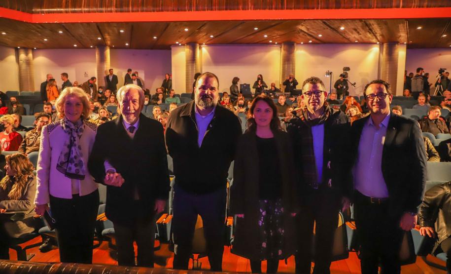 Grande Auditório do Canal da Música retoma as atividades em noite de gala