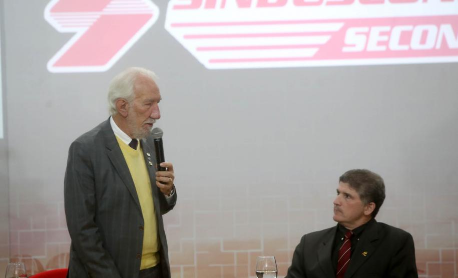 Piana destaca apoio do Sinduscon a projetos habitacionais do Estado