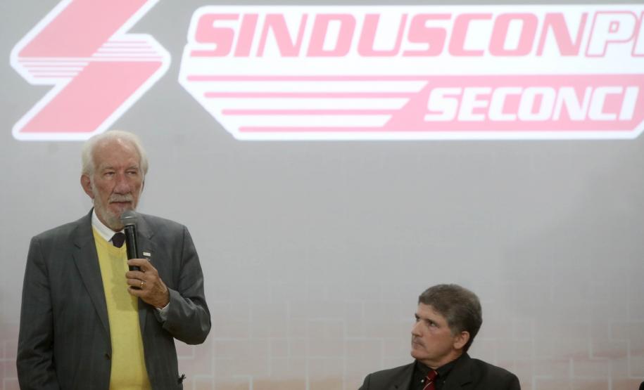 Piana destaca apoio do Sinduscon a projetos habitacionais do Estado