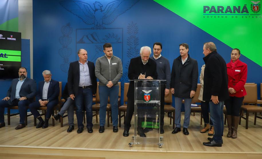 Sanepar amplia programa de saneamento rural para 10,8 mil pessoas de 25 cidades da RMC