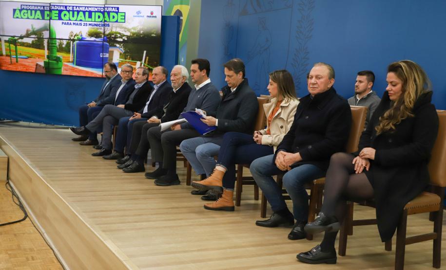 Sanepar amplia programa de saneamento rural para 10,8 mil pessoas de 25 cidades da RMC