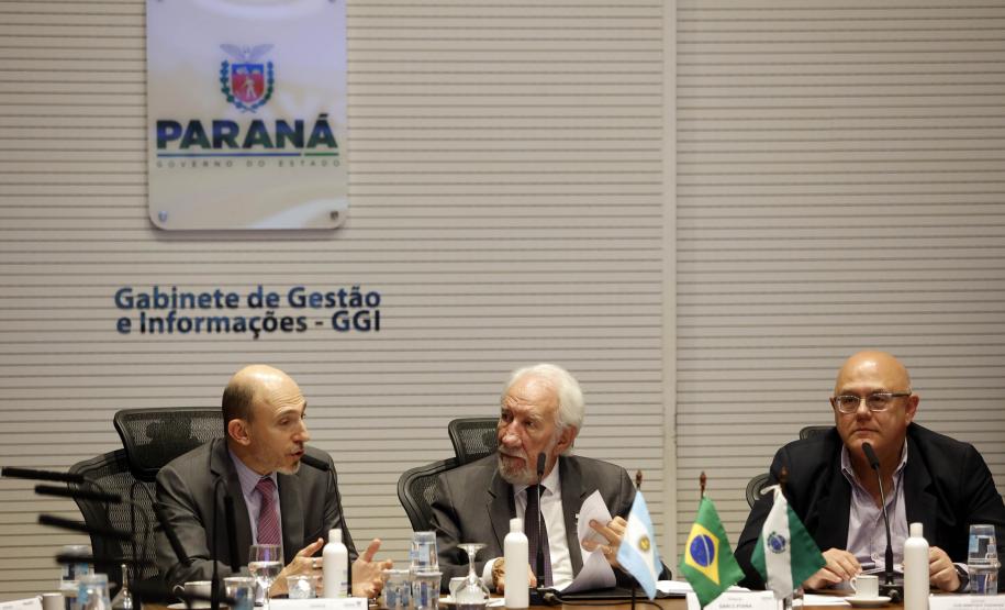 Comitiva argentina conhece potencial de infraestrutura e logística do Paraná