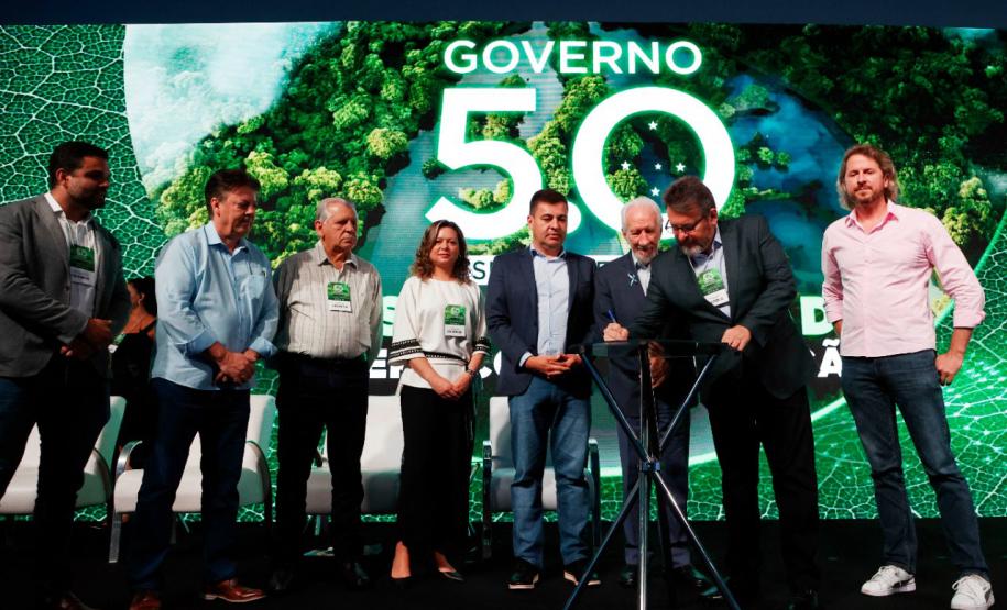 BRDE e Parque Tecnológico Itaipu assinam acordo para investimentos em inovação no Oeste