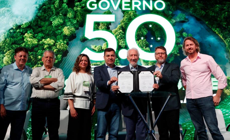 BRDE e Parque Tecnológico Itaipu assinam acordo para investimentos em inovação no Oeste