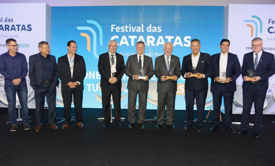 Atrativos turísticos do Paraná são destaque de feira internacional em Foz do Iguaçu