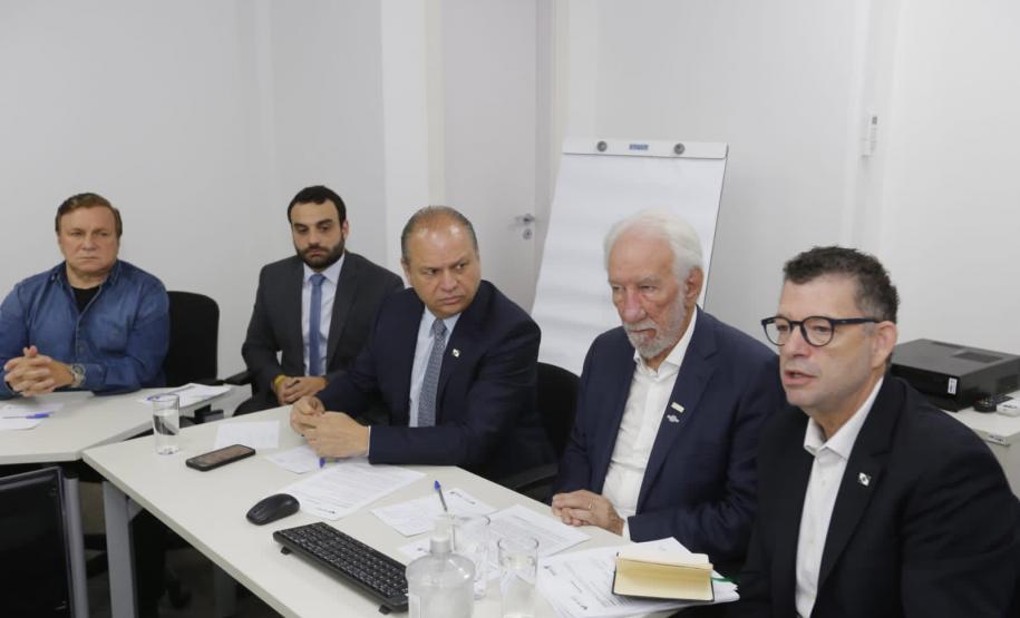 Governo busca solução para retomada das atividades de multinacional em Cambará