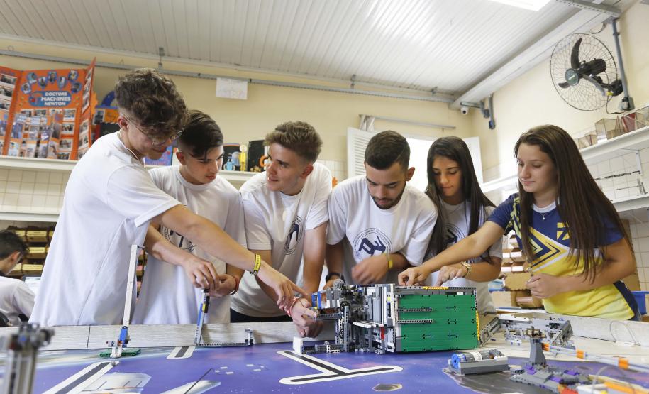 Com evolução de 33% nos investimentos, educação do Paraná começa 2023 com grandes projetos