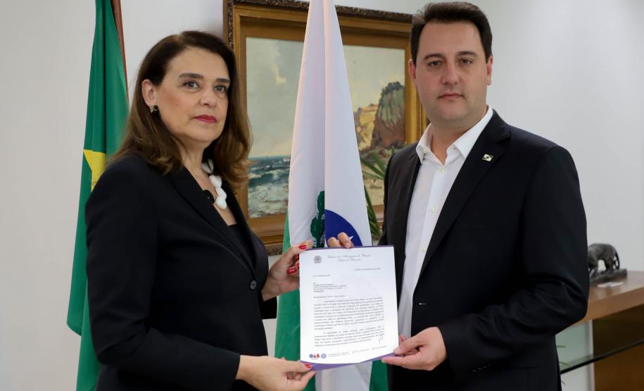 Governador destaca protagonismo feminino em reunião com OAB-PR e nova desembargadora do TJPR