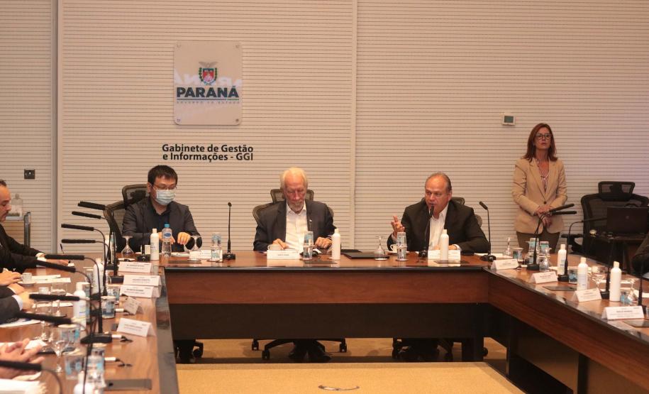 Estado e chinesa BYD discutem instalação de uma unidade da multinacional no Paraná