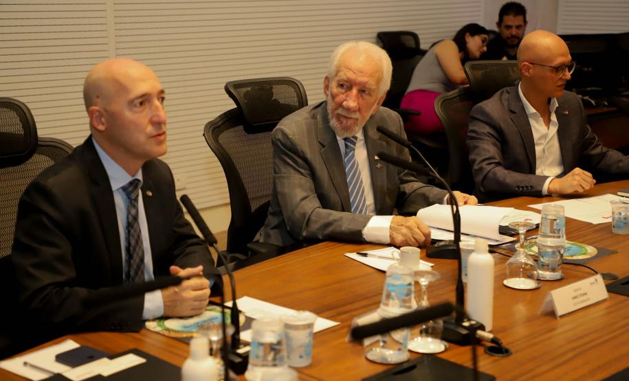 Governo do Paraná articula novos investimentos e parcerias comerciais com o Canadá